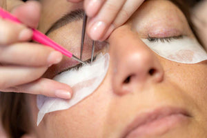Applicatie Wimperextensions Luxury Lashes