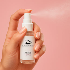Wimperextensions Primer van Luxury Lashes met spray mist