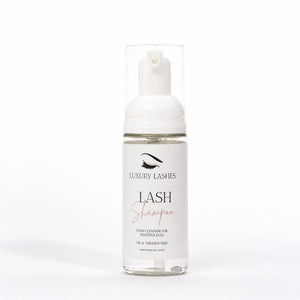 Lash Shampoo met foam cleanser voor wimperextensions van Luxury Lashes